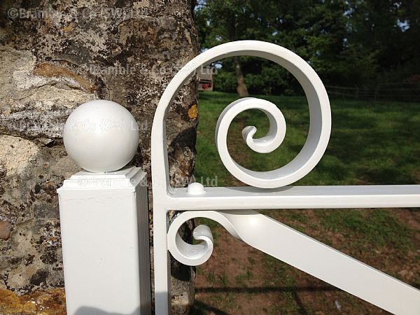 Iron Gates,Devon